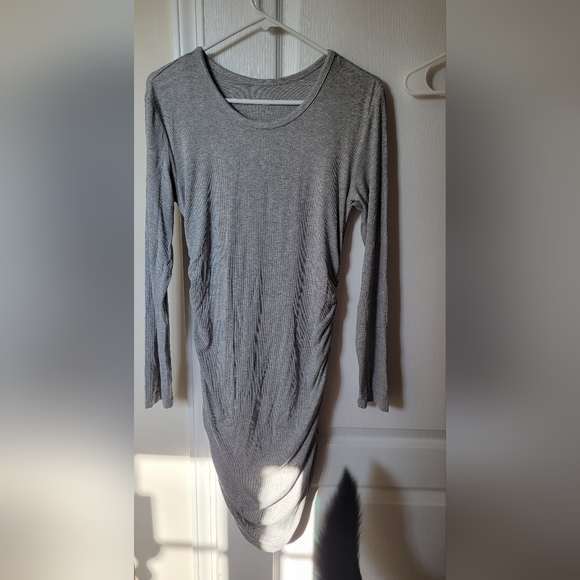 Source Unknown Dresses & Skirts - Size Large Gray long sleeved ruched